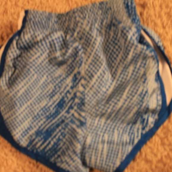 1-2 yr nike shorts - Picture 1 of 2